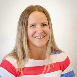 Dr Abi Cheeseman Clinical Psychologist