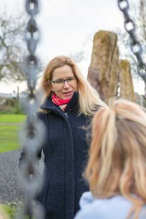 Yvonne Spijkerman with a client at a park